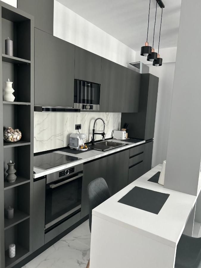 Studio Mamaia-Seaonbeach-By Mihaela Extérieur photo